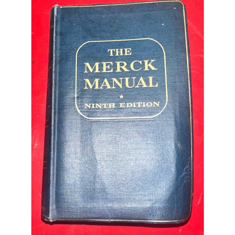 1956 "The Merck Manual of Diagnosis & Therapy" Ninth Edition Reference Book